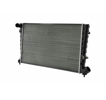 Chladič motora HELLA 8MK 366 302-021