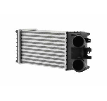 Chladič turba HELLA 8ML 366 471-011