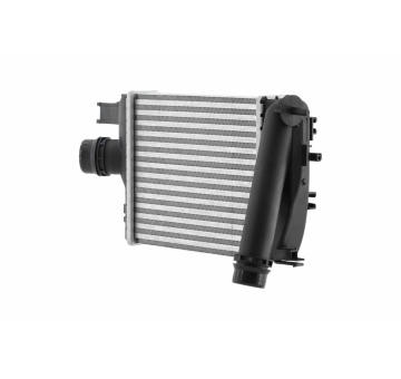 Chladič turba HELLA 8ML 366 471-081