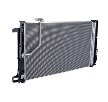 Kondenzátor klimatizácie VALEO 814044