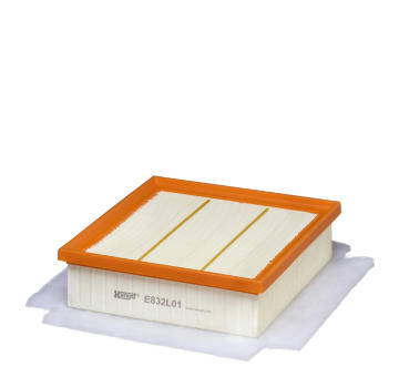 Vzduchový filtr HENGST FILTER E832L01
