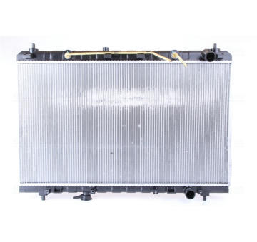 Chladič, chlazení motoru NISSENS 606105