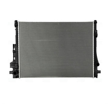 Chladič motora NISSENS 607457