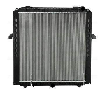 Chladič motora NISSENS 67175