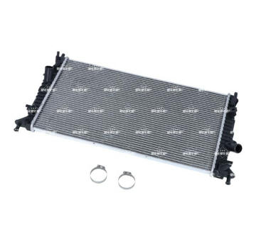 Chladič motora NRF 53403