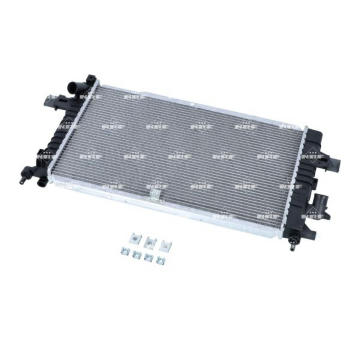 Chladič motora NRF 53447