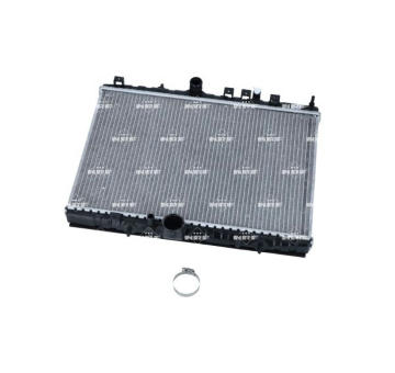 Chladič motora NRF 53787