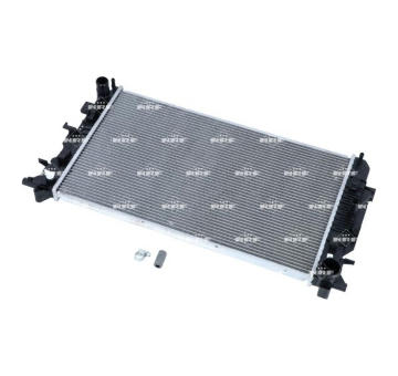 Chladič motora NRF 53885