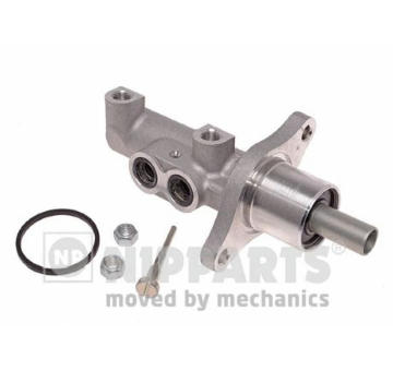 Hlavní brzdový válec NIPPARTS N3103108