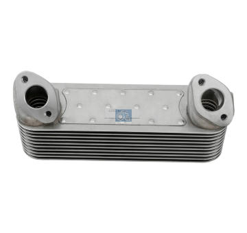 Olejový chladič, motorový olej DT Spare Parts 4.60820