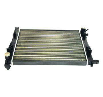 Chladič, chlazení motoru MAXGEAR AC233097