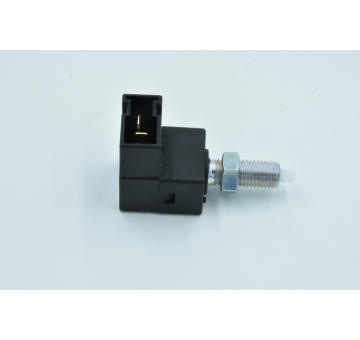 Spínač brzdového světla ELTA AUTOMOTIVE EV1146