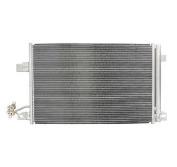 Kondenzátor, klimatizace THERMOTEC KTT110496