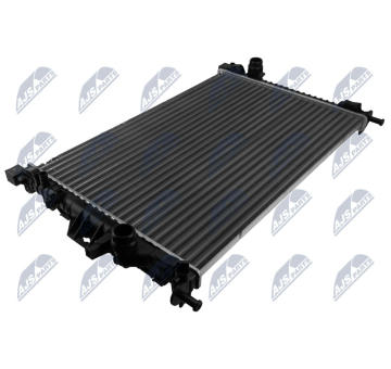 Chladič motora NTY CCH-FR-004