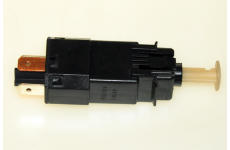 Spínač brzdového světla ELTA AUTOMOTIVE EV1135